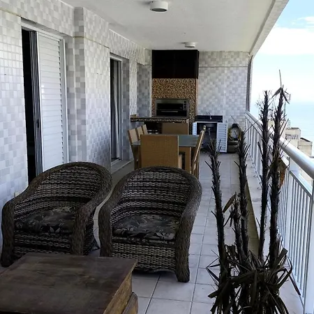 Apartamento no Guarujá-2